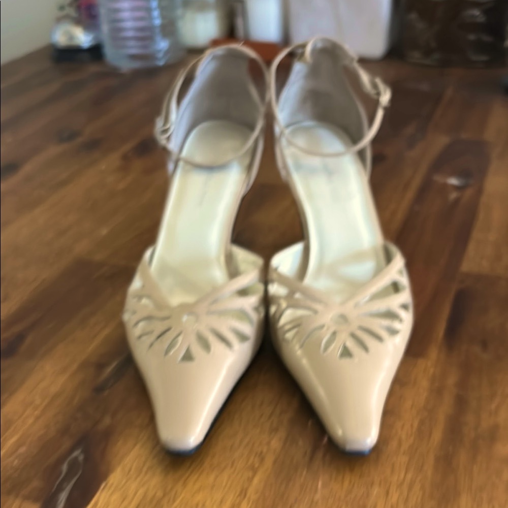 Sacha Too Elegant Beige Leather  Ankle Strap Pointy Toe 2" Pumps Heels...Size:6